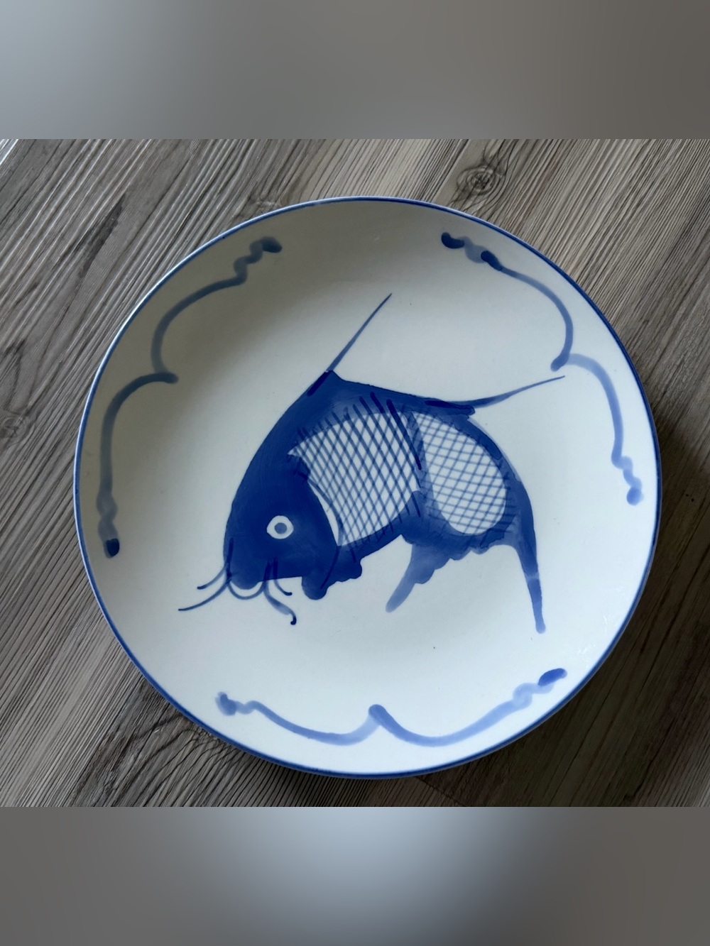 Vintage Blue/White Porcelain Chinese Koi Fish Shallow Plate Handpainted 9”